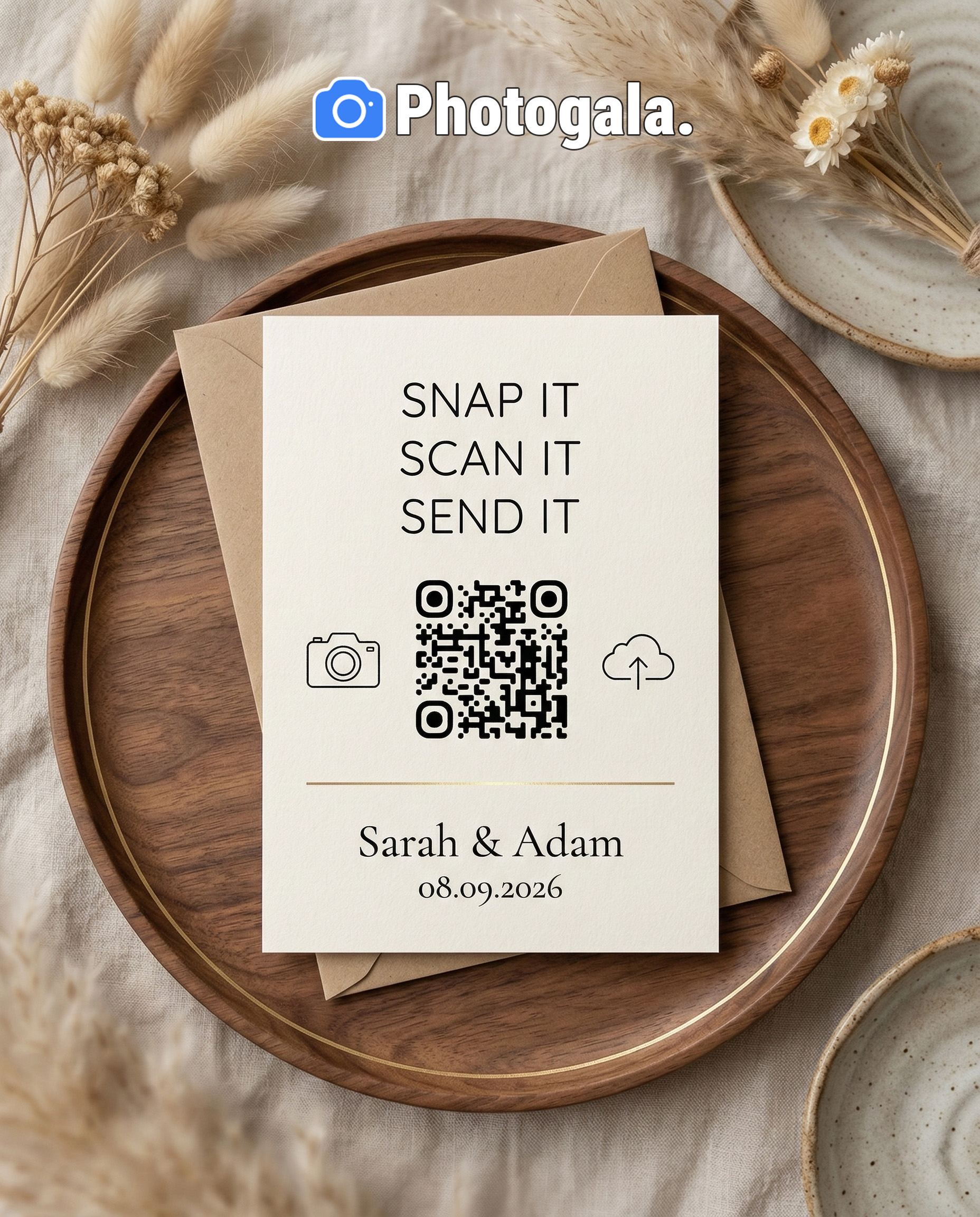Elegant QR code table card at a wedding